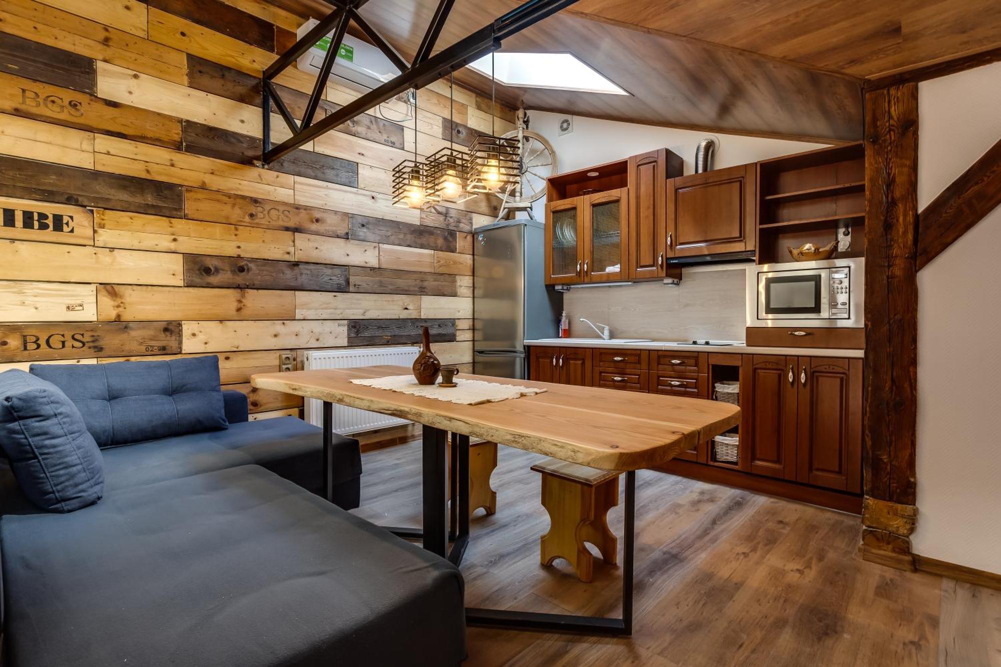 Four Bedrooms Apartment In The Heart Of Lviv Bagian luar foto