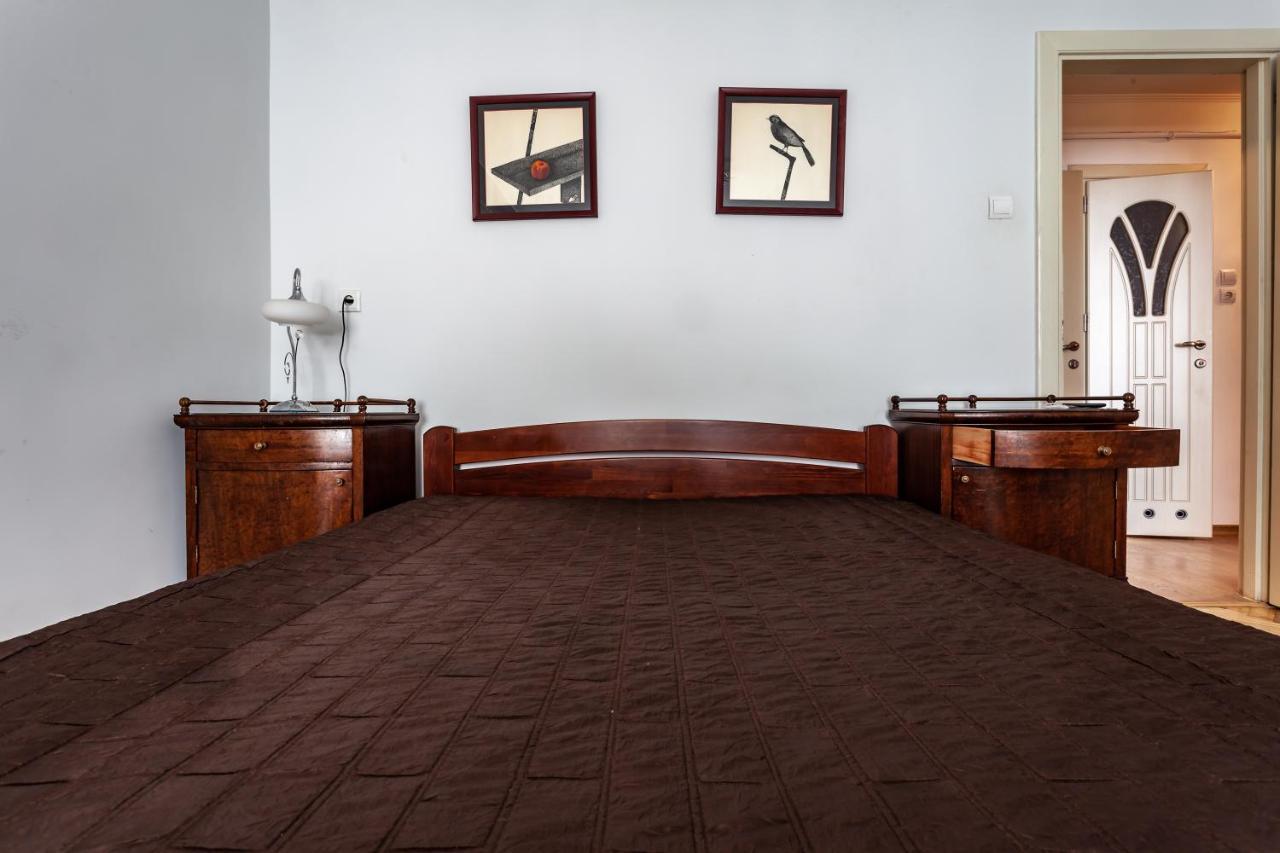 Four Bedrooms Apartment In The Heart Of Lviv Bagian luar foto